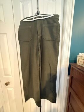 Farehty Olive Green Wide-Leg Pants